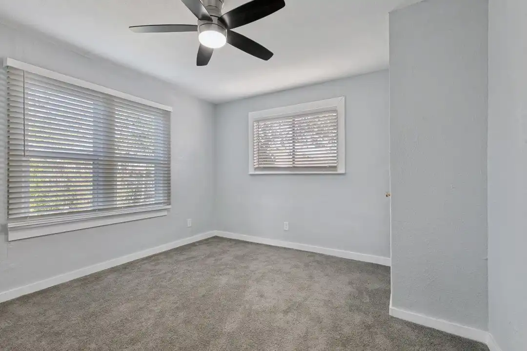 House in San Antonio - View 4