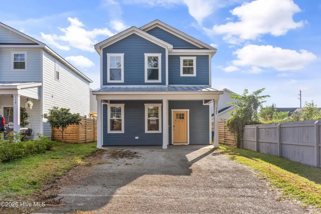 323 Wilson St – photo 1