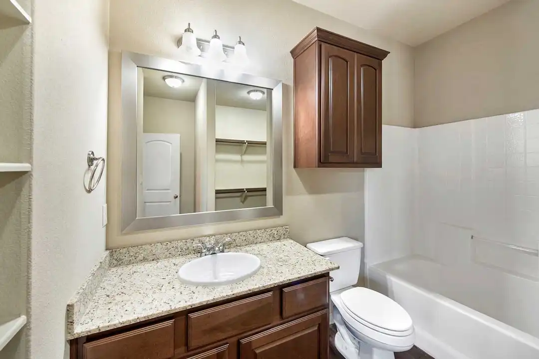 526 Forest Dr Loop - View 5