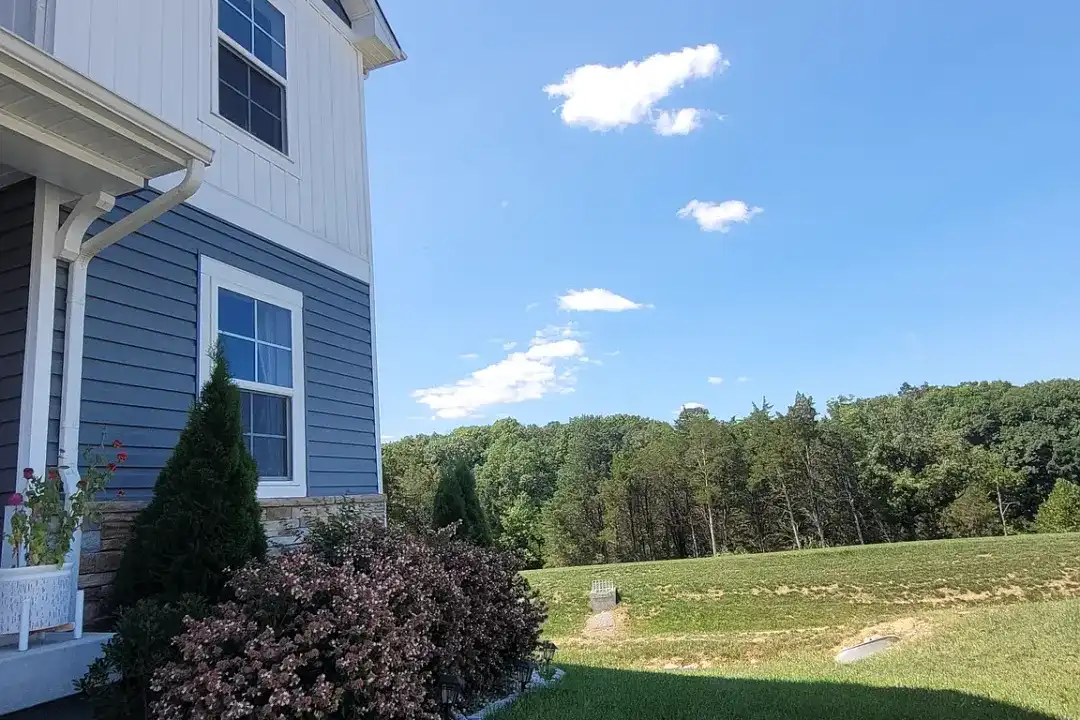 12 Belmont Pl - View 2