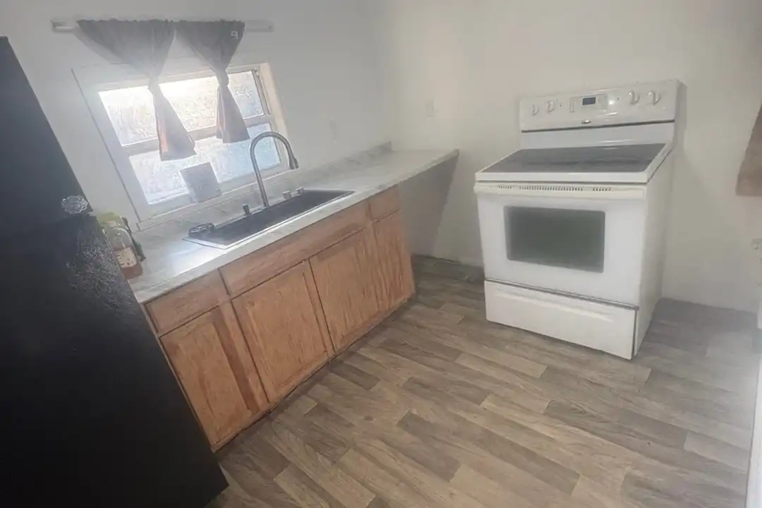 3301 Druid St - View 6