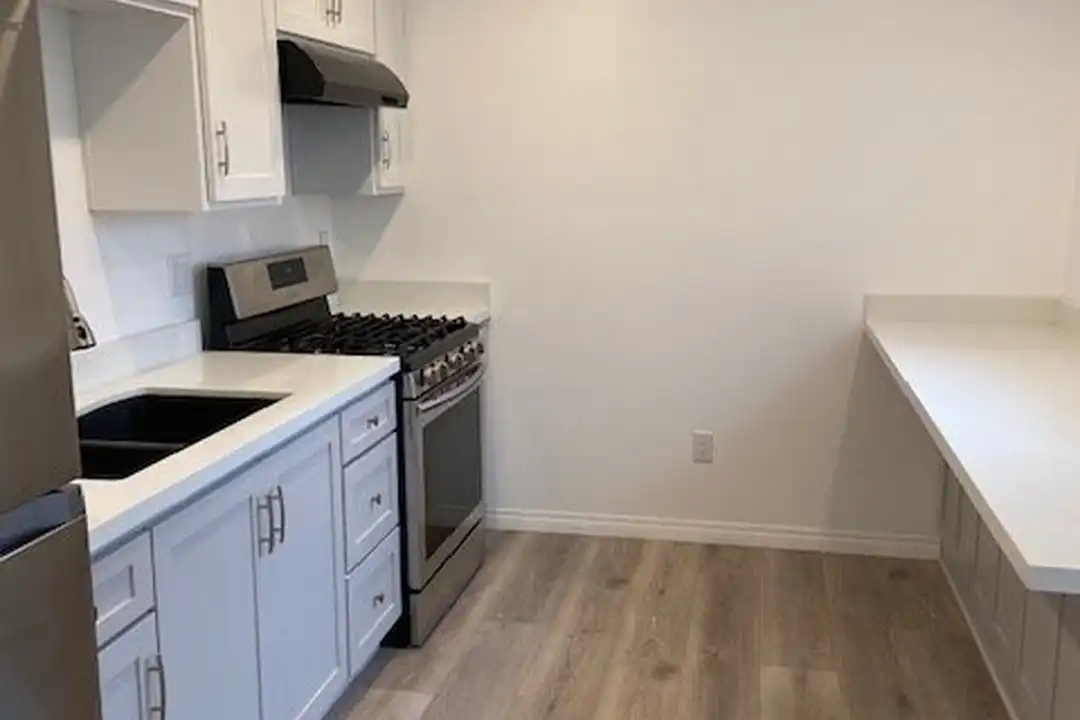 734 E Princeton St unit B - View 5