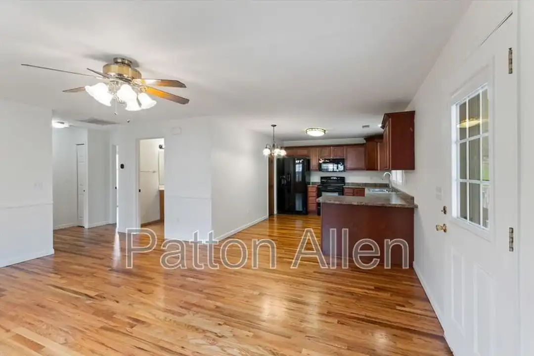 65 New Jersey Ave - View 4
