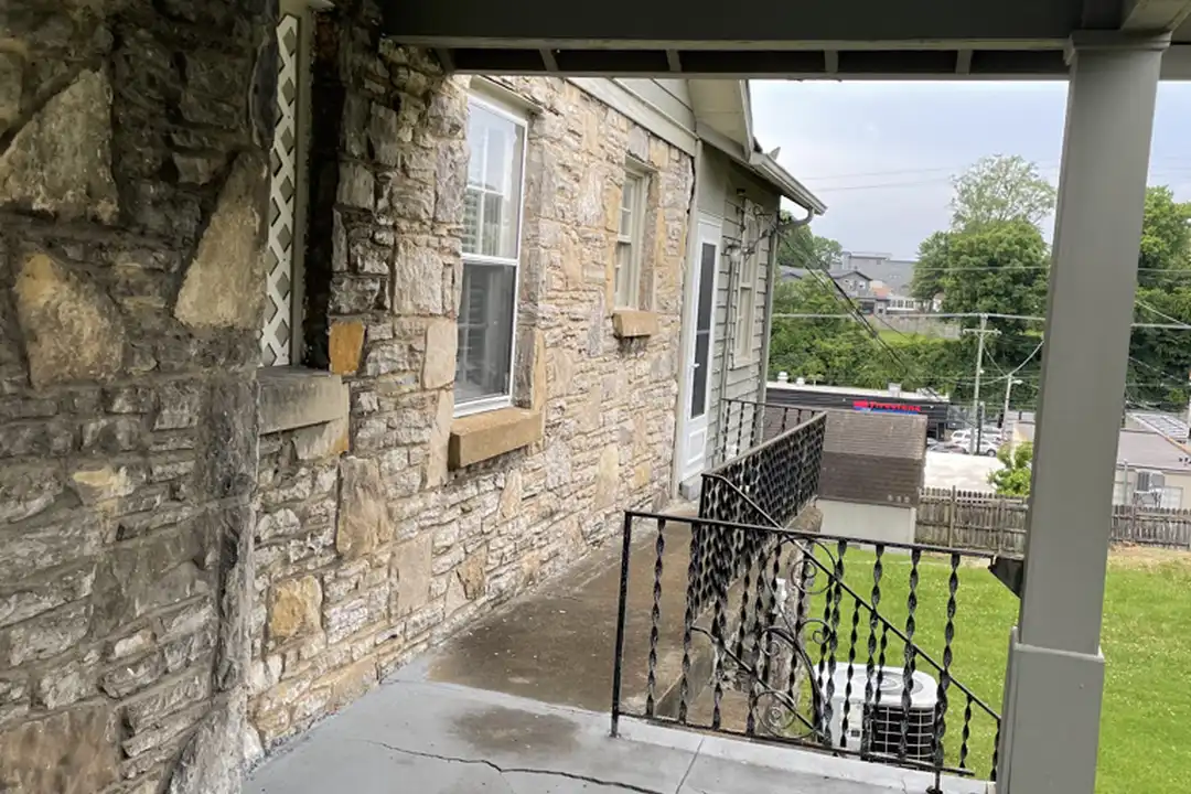 2613 Westwood Dr - View 4