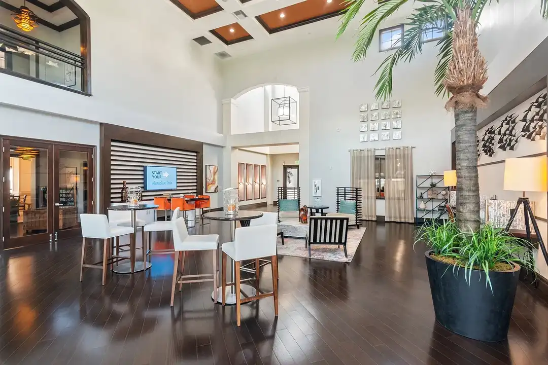 Apartment in Doral - View 3