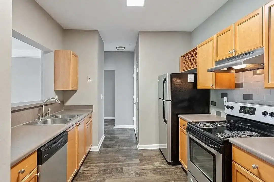 1615 Cobb Parkway North