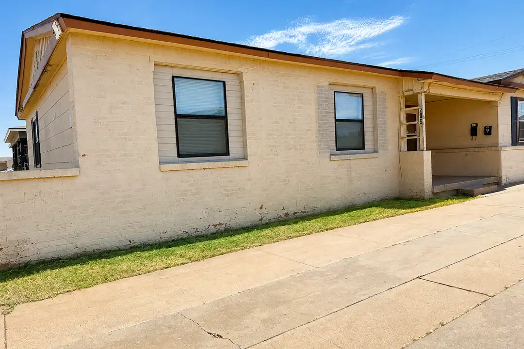 4205 35th St unit A – photo 1