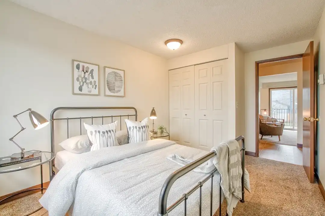 Cedar Crest Apartments - View 6