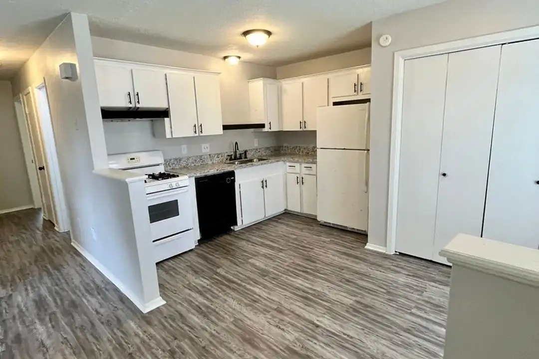 1404 Rescue Ct - View 5