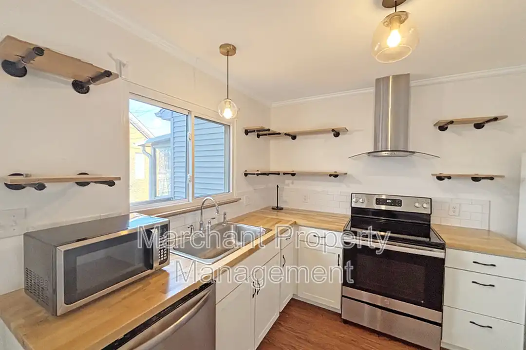 101 Pendleton Ct unit A3 - More