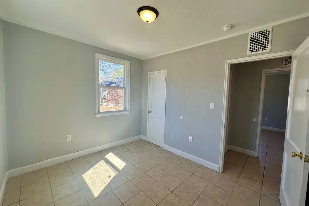 716 Miller Rd unit 716 B - View 5