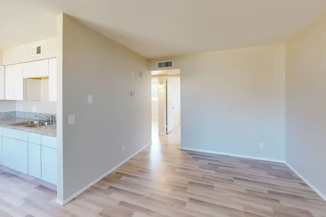 960 S Mara Dr unit 960-1 - View 6