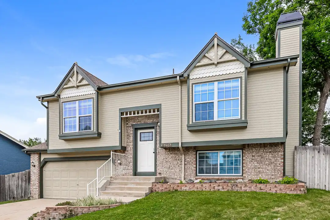 House in Parker - View 4