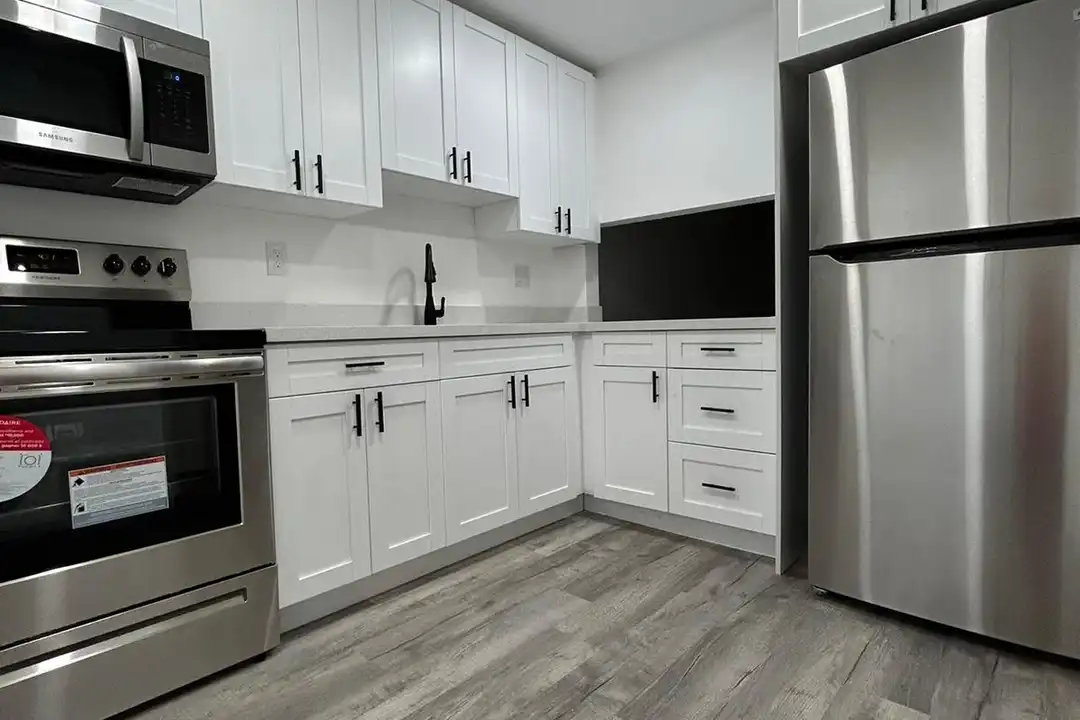 Apartment in Miami - View 5