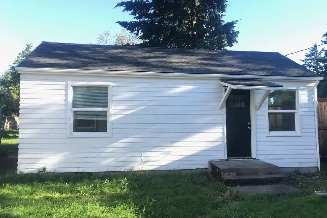 330 Howard Ave unit 1/2 – photo 1
