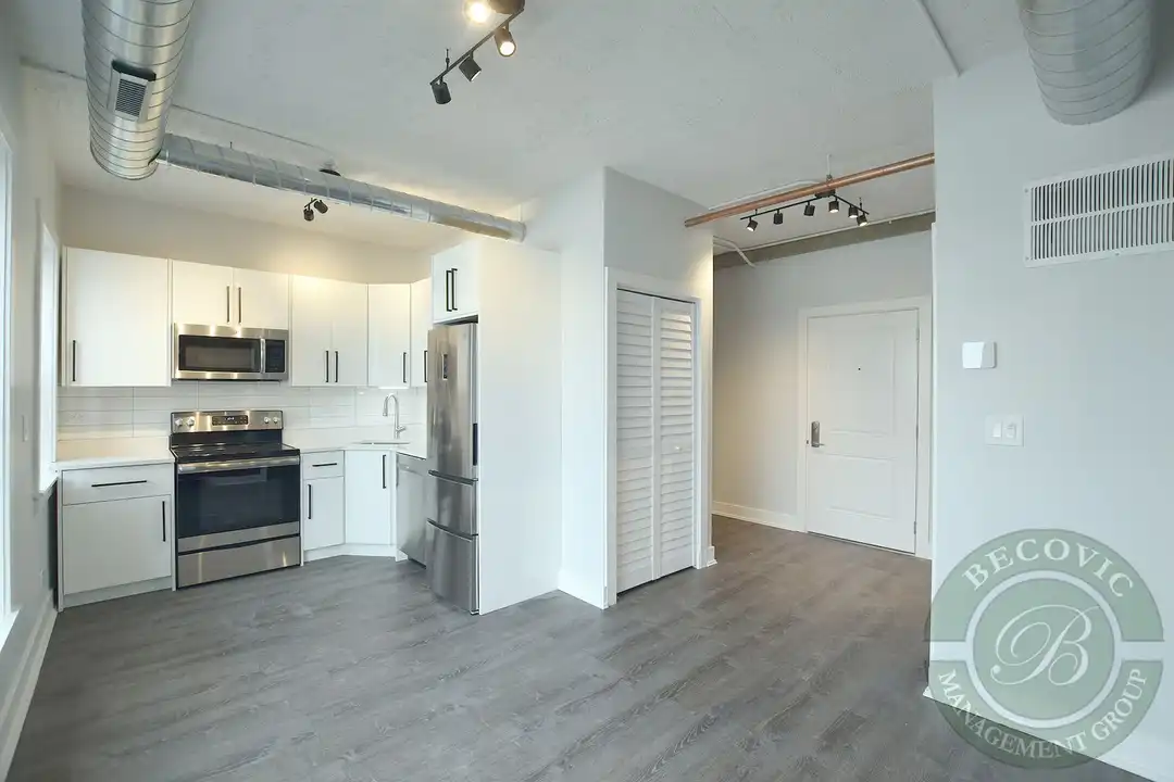 7645 N Sheridan Rd unit 302 – pohled 6