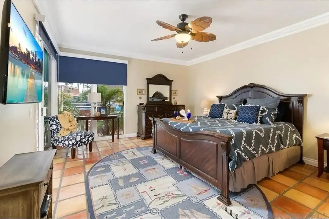 41 Kingston Ct S - View 6