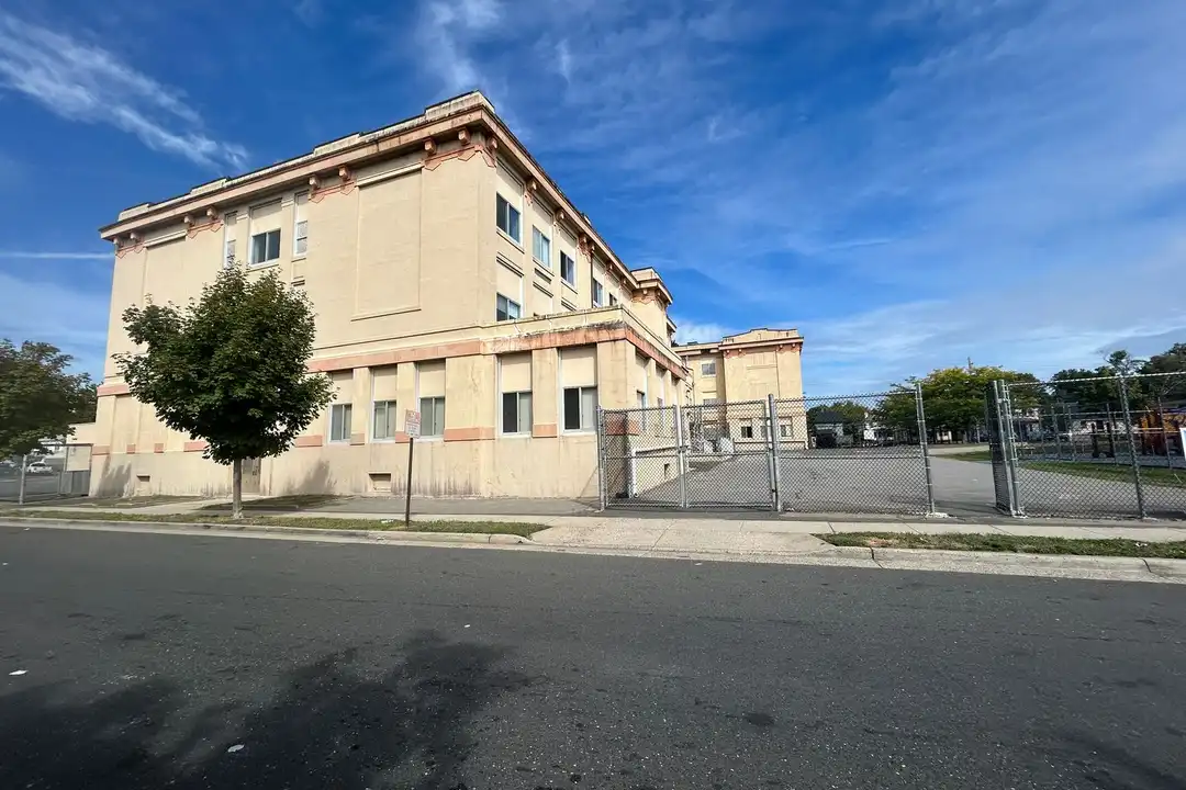 1409 Mattison Ave - View 2