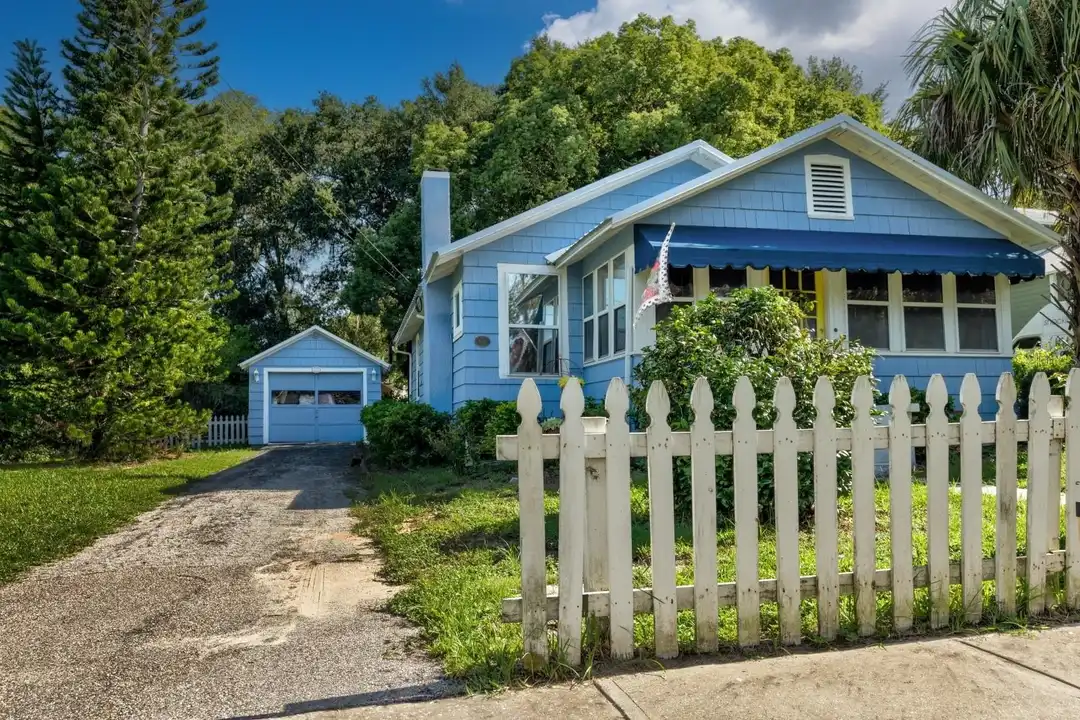401 E 9th Ave - View 2