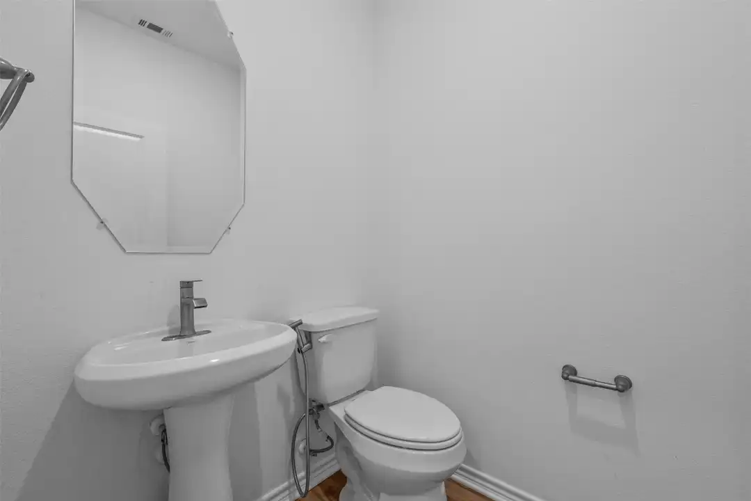 House in Conroe - View 5