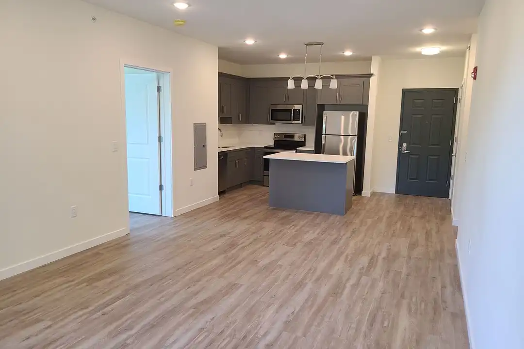 0-02 Fair Lawn Ave unit 204 - View 6
