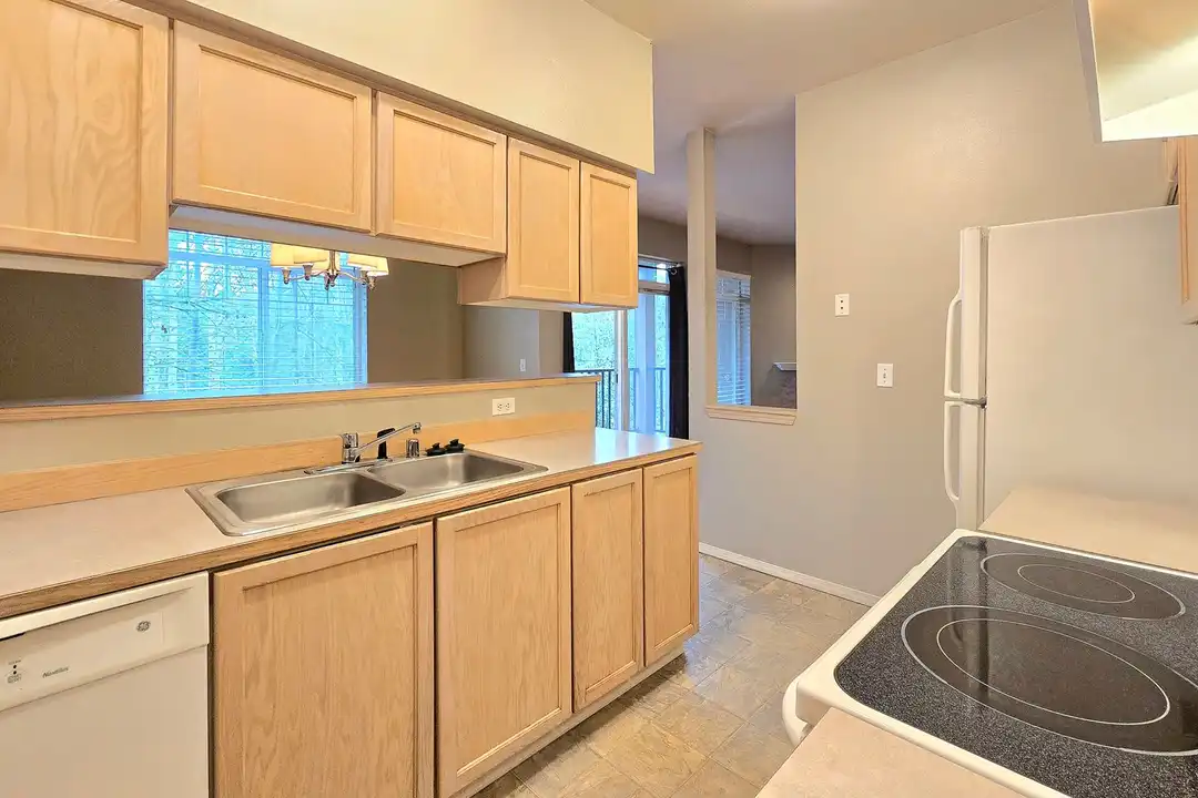 18930 Bothell Everett Hwy unit V101 - View 2
