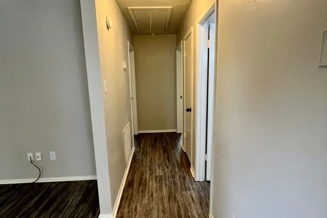 1404 Rescue Ct - More
