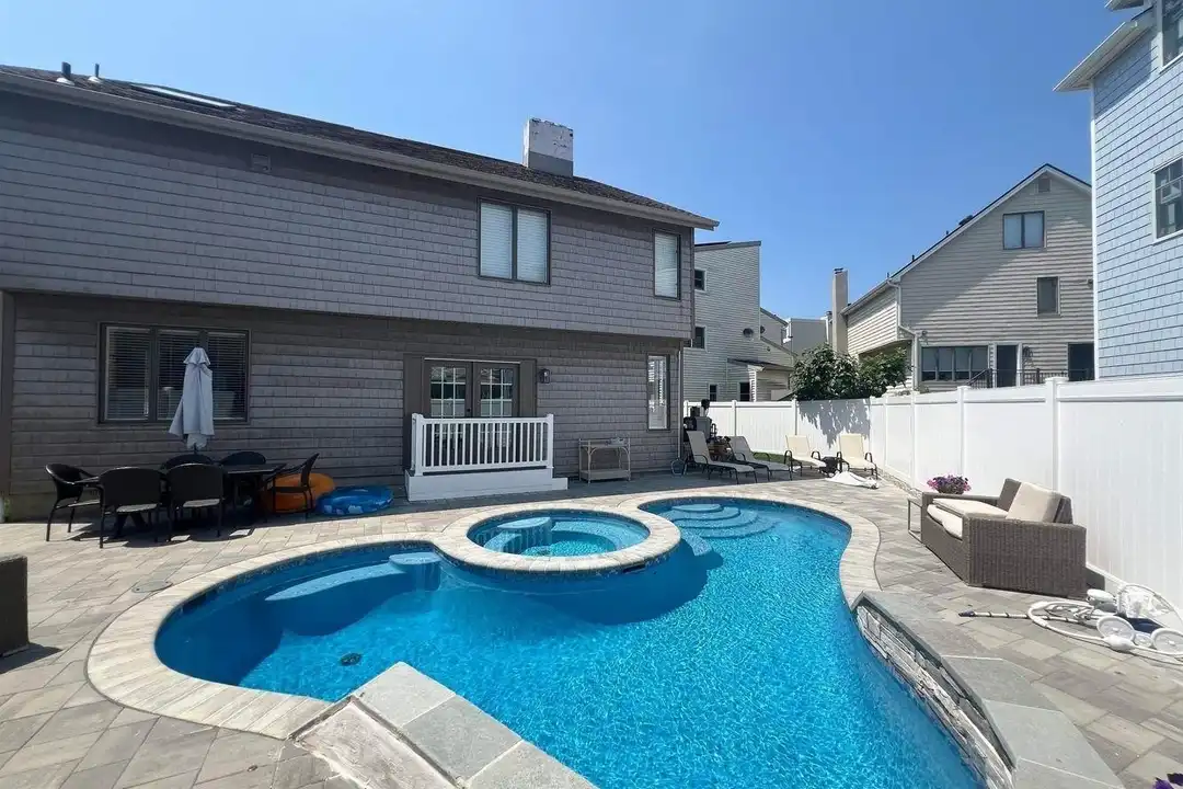 6 Brunswick Ct - View 2