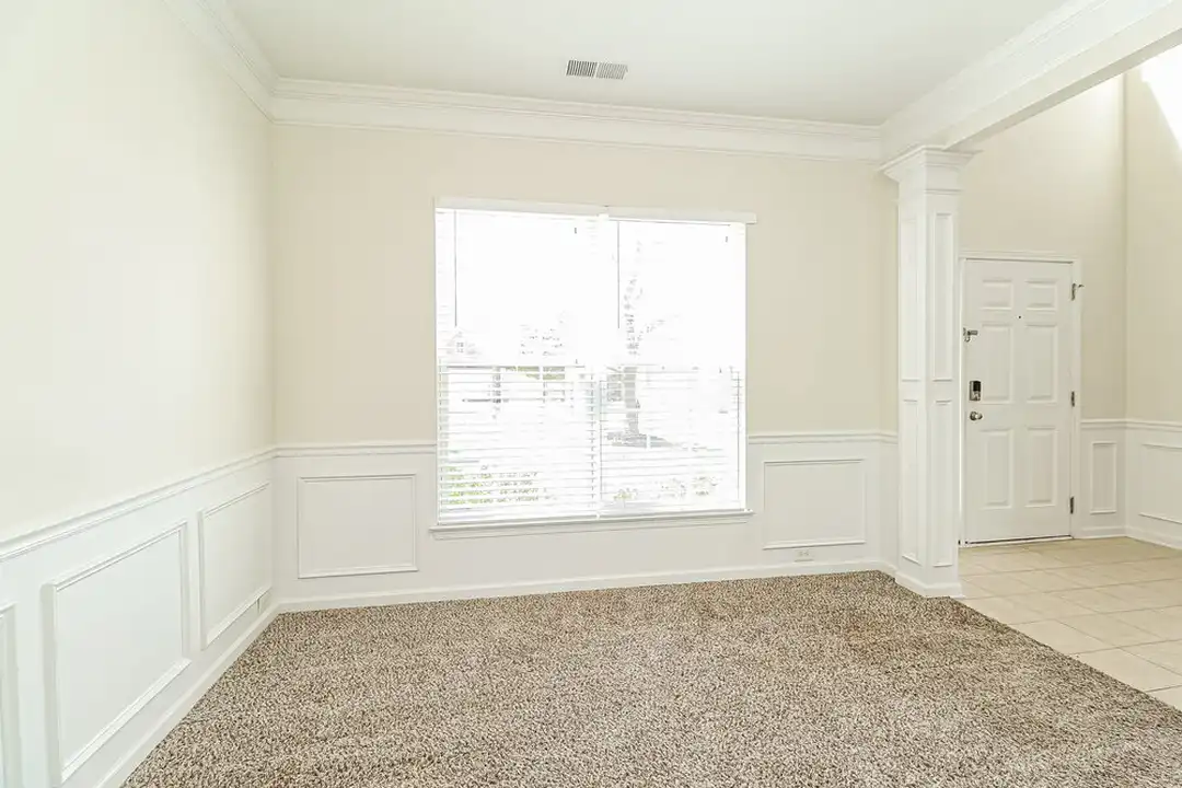 6908 Sequoia Hills Dr - More