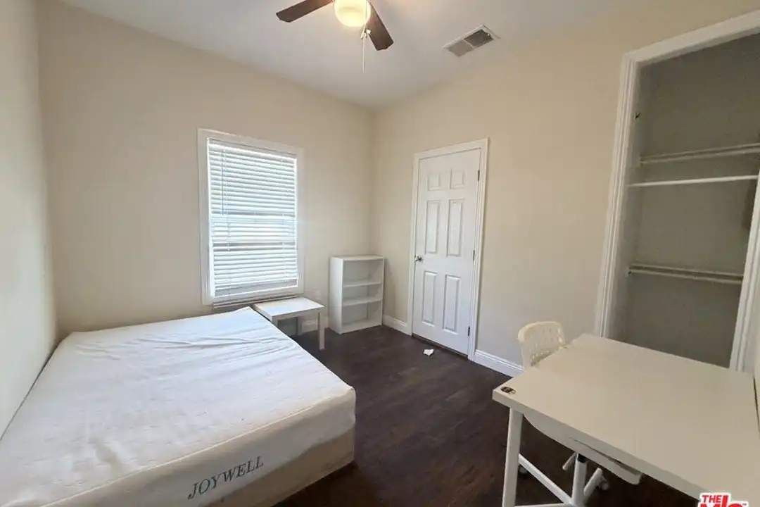 1254 W 37th Dr #1248 – pohled 6