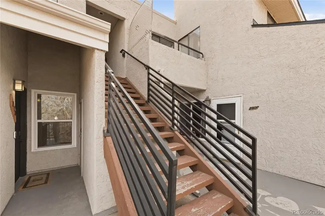 1830 Newland Ct unit 324 - View 3