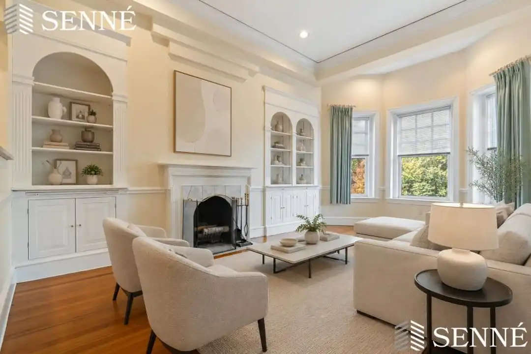 Apartment in Boston - View 3