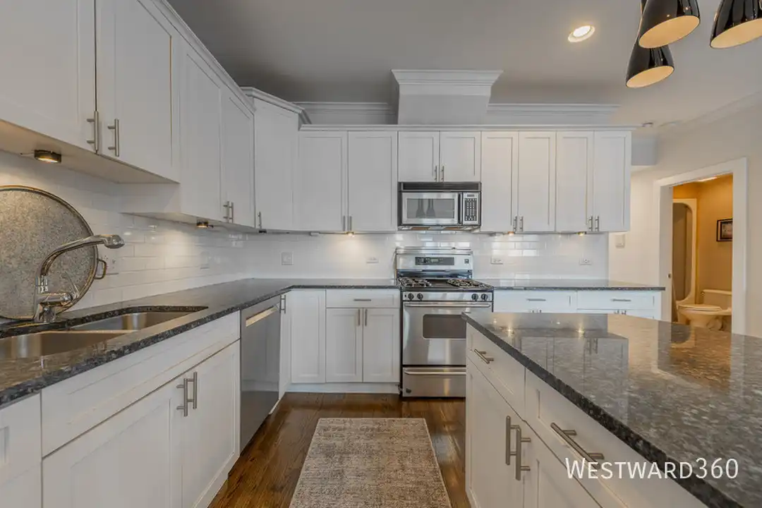 2033 W Superior St - More