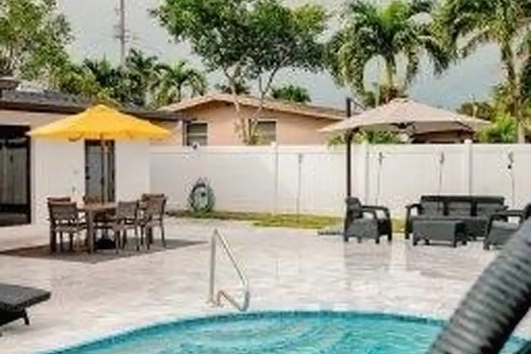 2506 Bimini Ln - View 6
