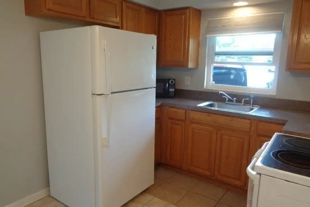 3921 Del Prado Blvd S #B - More
