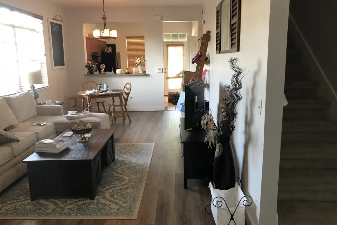 5215 Olmstead Bay Place – pohled 3