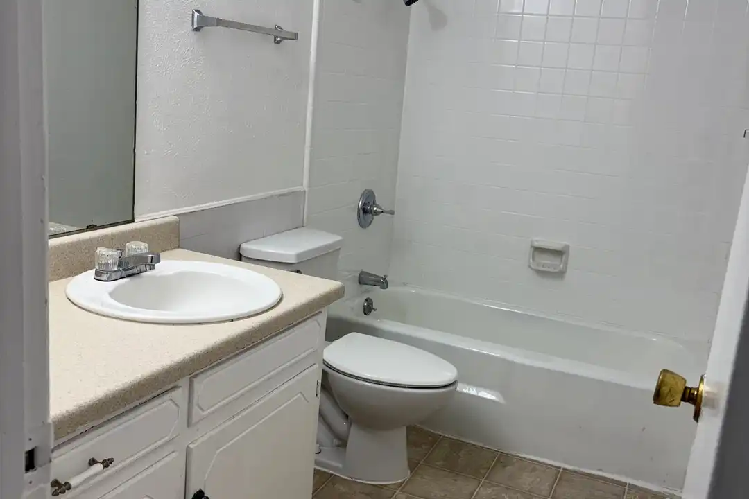 5355 Wonder Dr - View 5