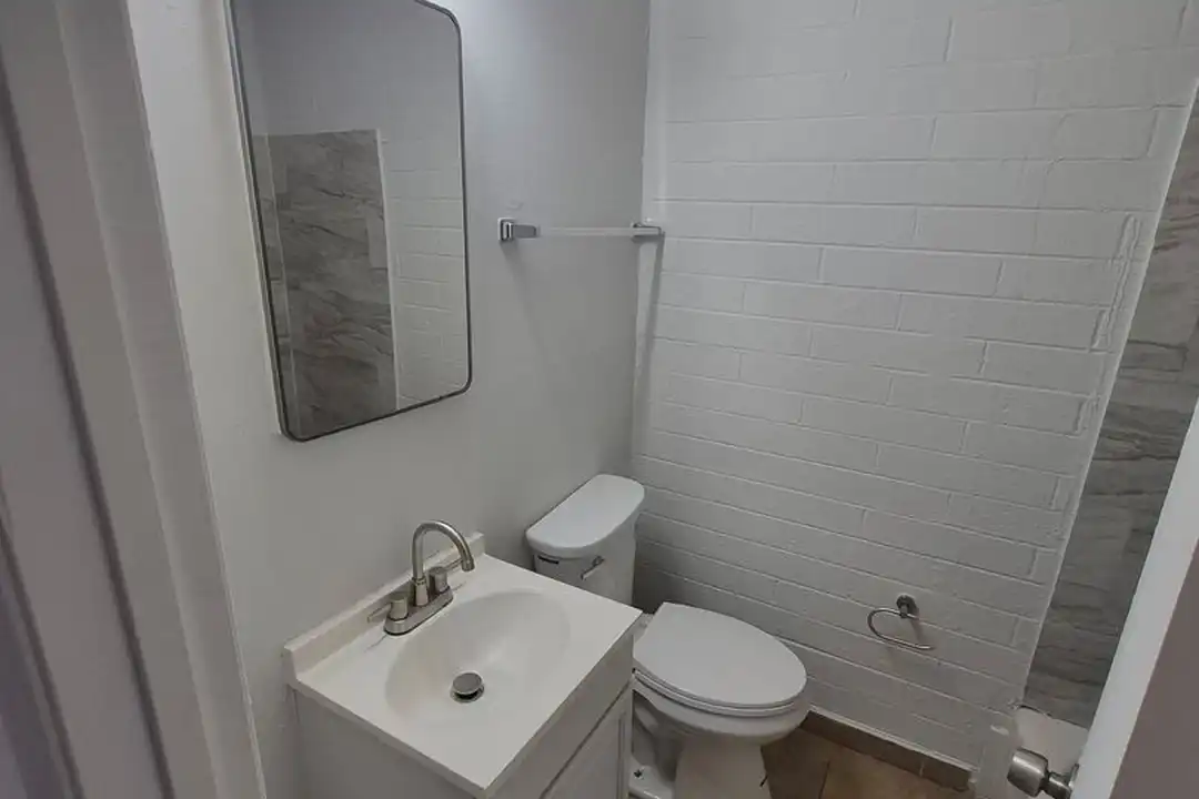 2053 N Alvernon Way unit AL2053-9 - More