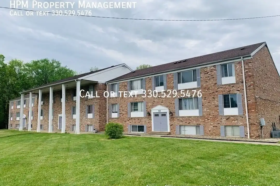 4227 Middlebranch Ave NE – photo 1