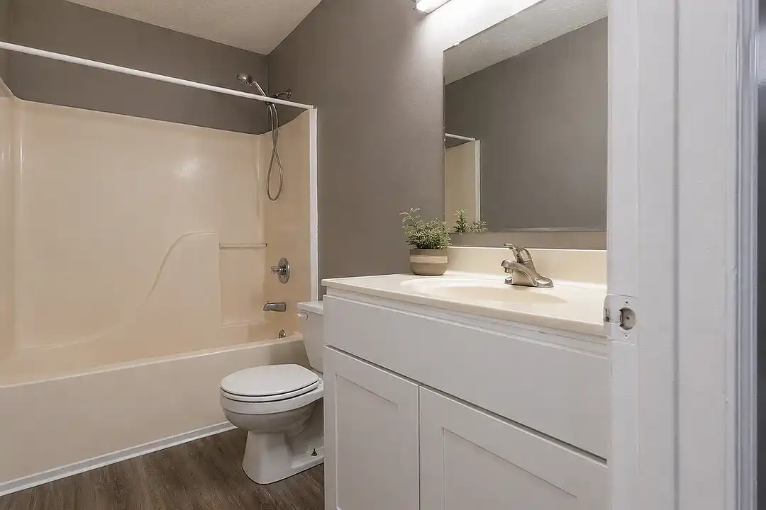 Ashby Apartments – photo 1 of 11
