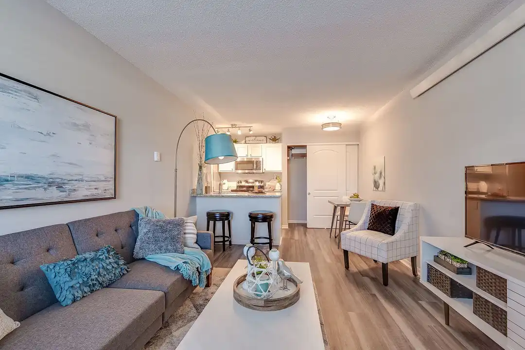 Pierpont Apartments – photo 1 of 22