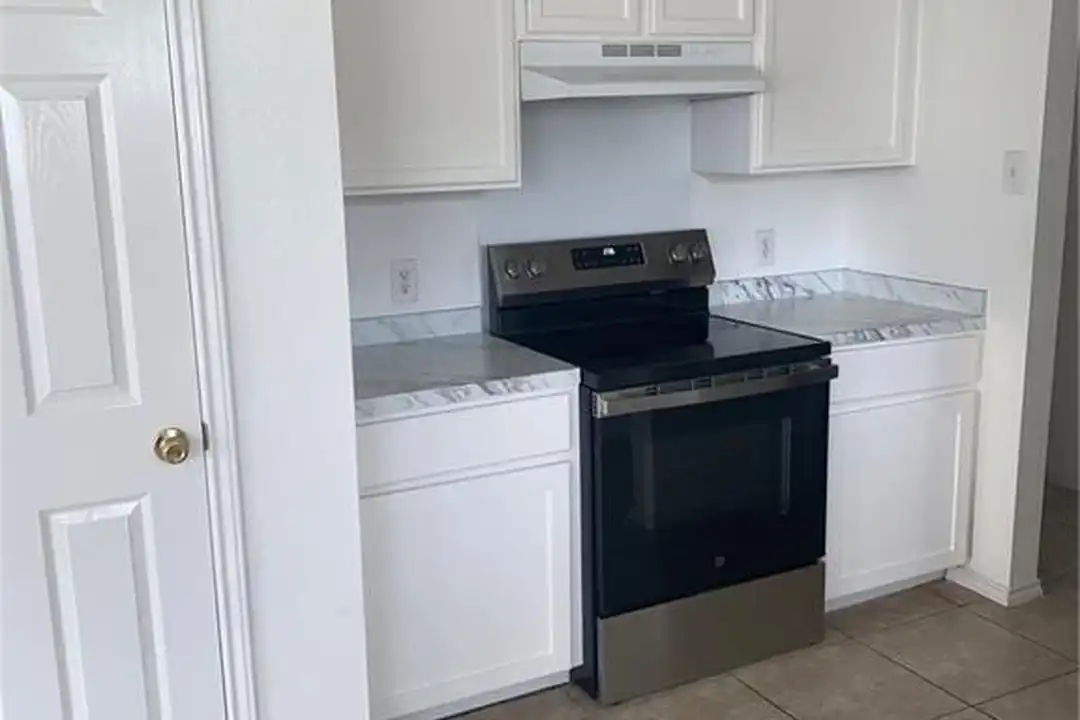 4205 Santa Lucia St - View 6