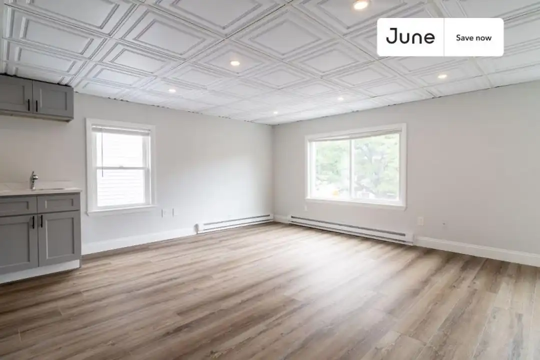 102 Cross St - View 4