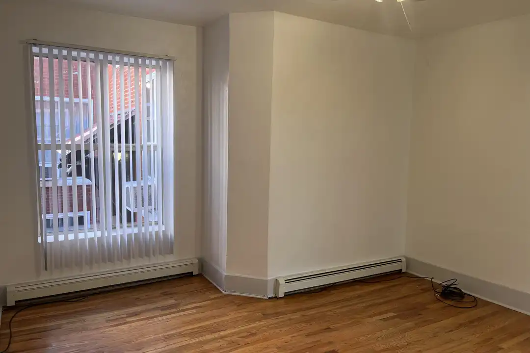 2230 California St unit 8 – pohled 2