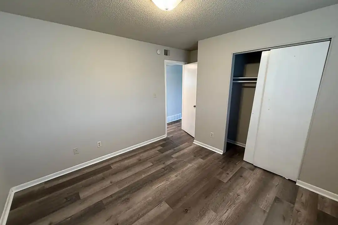 7309 N Moberly Dr unit C - View 2