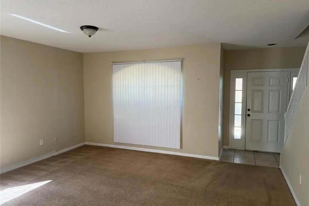House in Fish Hawk - View 3