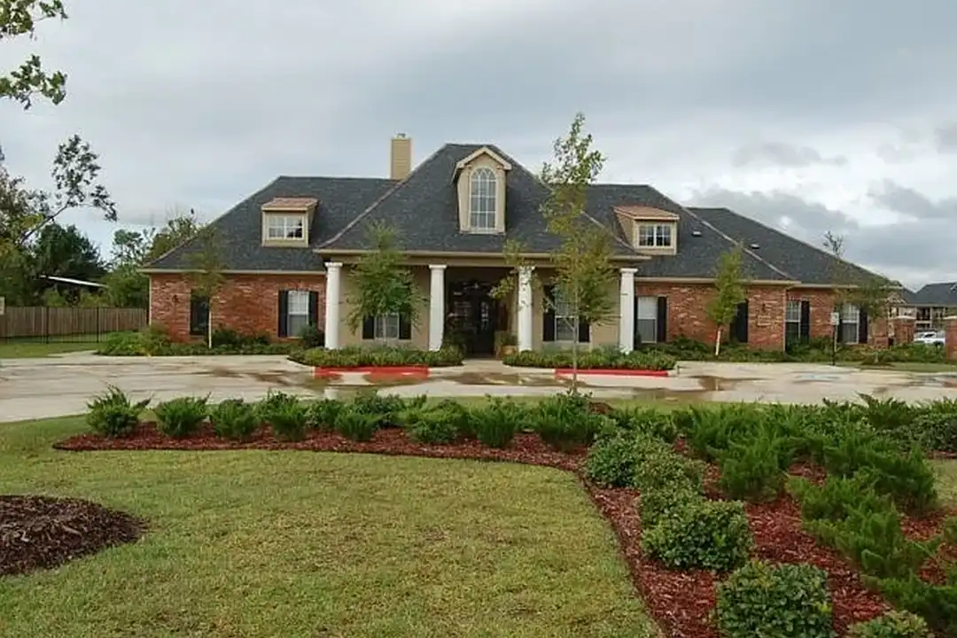 Nelson Pointe Apartment Homes - 5200 Nelson Rd - Lake Charles, LA | Rent.