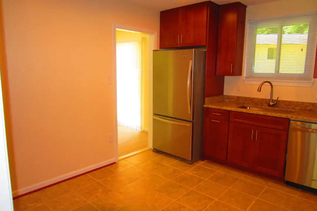 4898 Wheatstone Dr - View 5