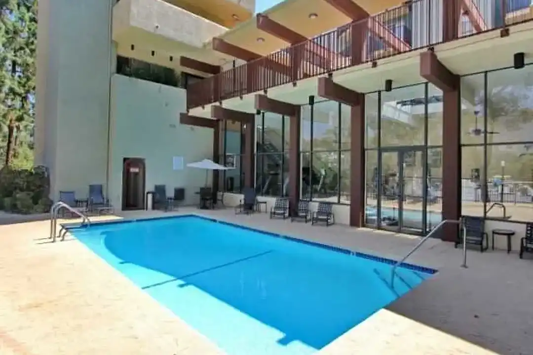 Azure Glendale - View 2