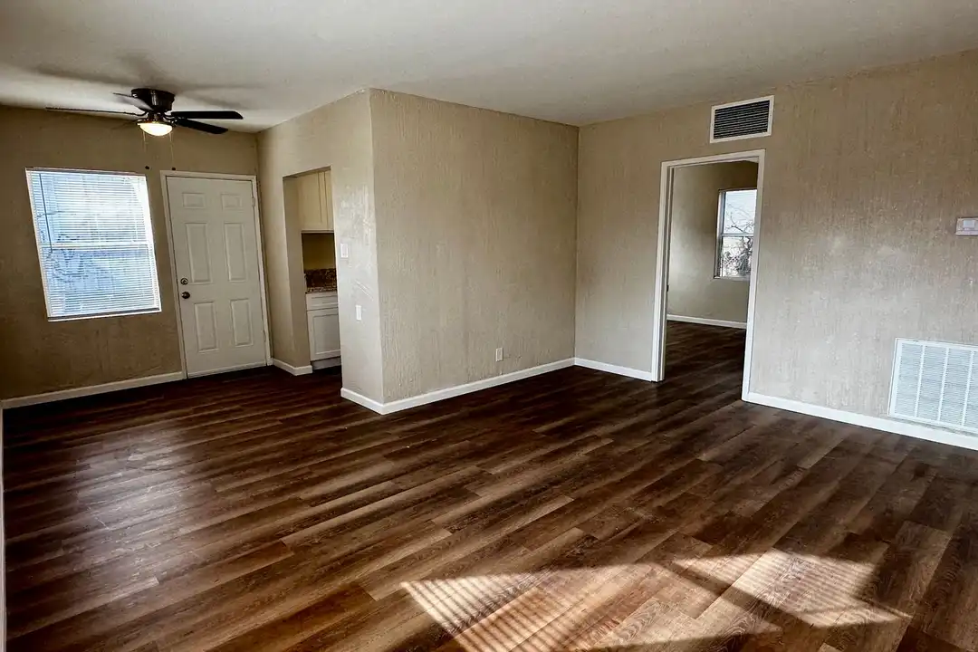 3212 Chester Ln unit 3212 - H - View 2